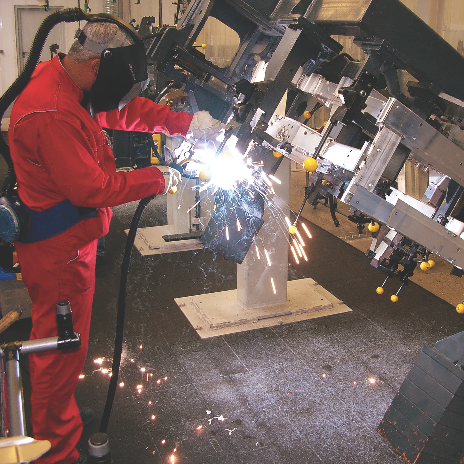 Cushion Ease Solid™ Nitrile FR 656SFR Notrax modulaarinen hitsausmatto Musta - Image 3