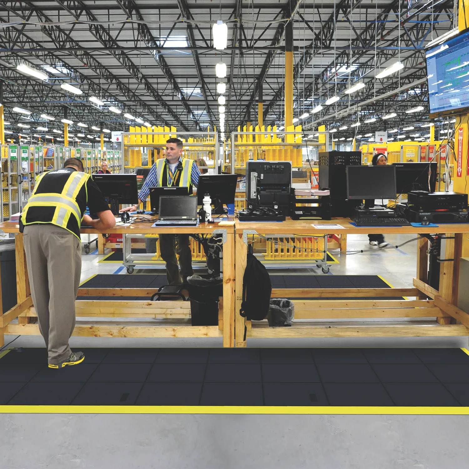 Cushion Ease Solid™ ESD 558 Notrax moduulimatto 91cm x 91cm Musta - Image 6