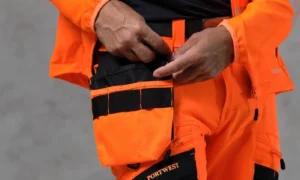 Riipputaskuhousumallisto