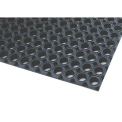 Oct-O-Mat™ 23 mm 564 Notrax ulkokäyttöinen sisäänkäyntimatto Musta