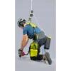 Edelrid Ombilix 140 putoamissuojainköysi työkäytössä turvavaljaiden kanssa